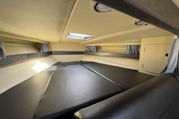 Sunseeker Tomahawk 37 – Bild 7