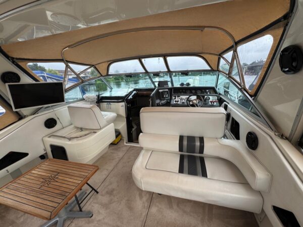 Sea Ray 350 Express Cruiser – Bild 4