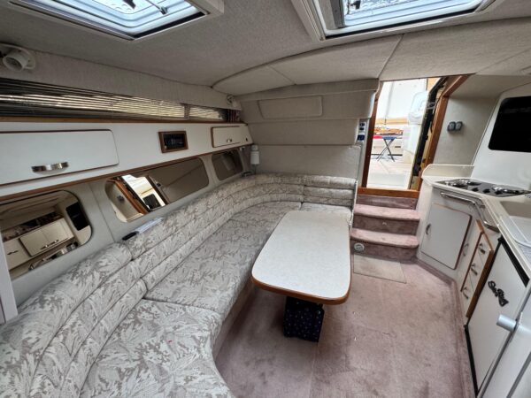 Sea Ray 350 Express Cruiser – Bild 6