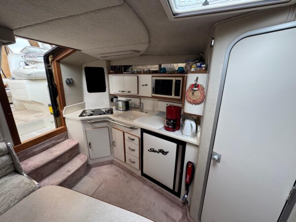 Sea Ray 350 Express Cruiser – Bild 7