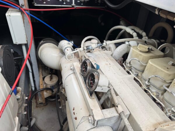 Sea Ray 350 Express Cruiser – Bild 15