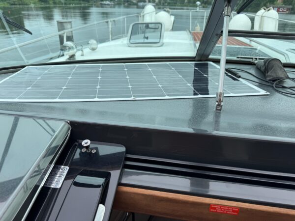 Sea Ray 350 Express Cruiser – Bild 17