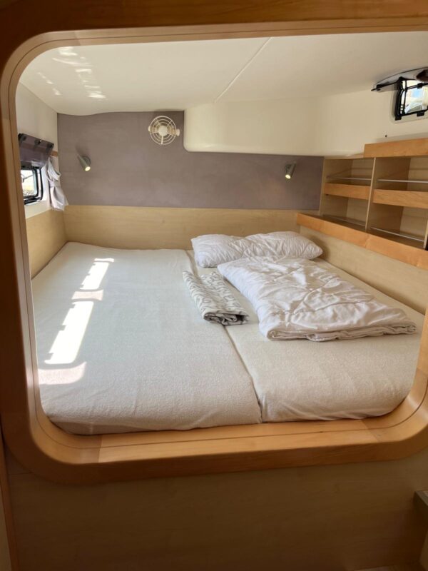 Catana CATANA 42 Carbon Infusion - Owner's Version – Bild 16