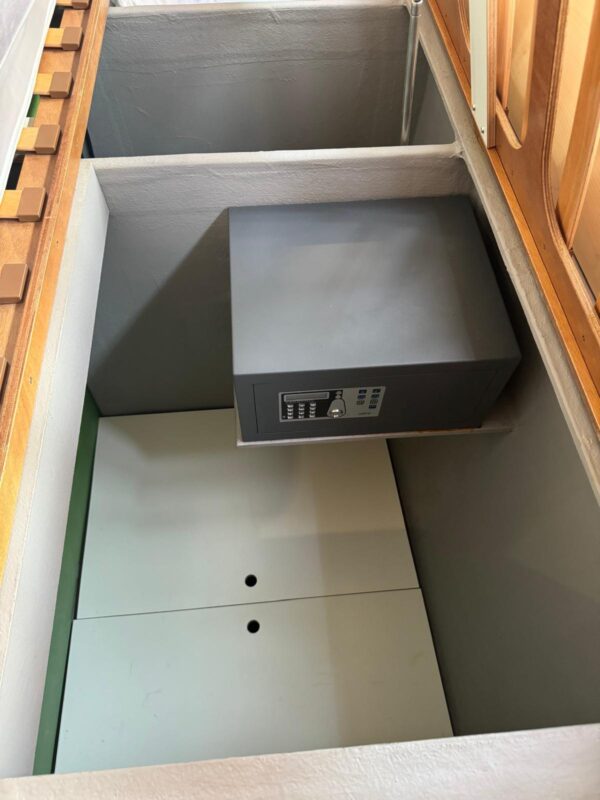 Catana CATANA 42 Carbon Infusion - Owner's Version – Bild 19