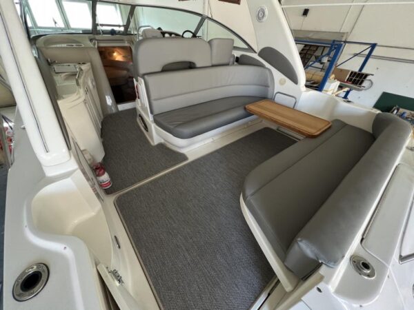 Sea Ray 340 Sundancer – Bild 3