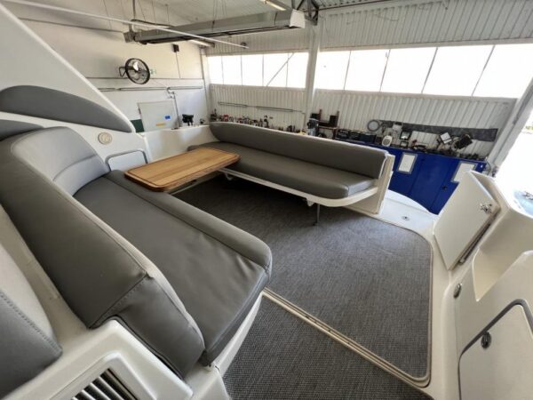 Sea Ray 340 Sundancer – Bild 8