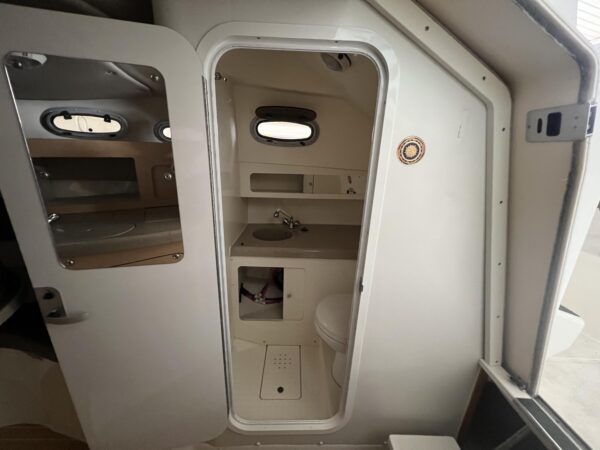Boston Whaler 28 HT Conquest – Bild 20