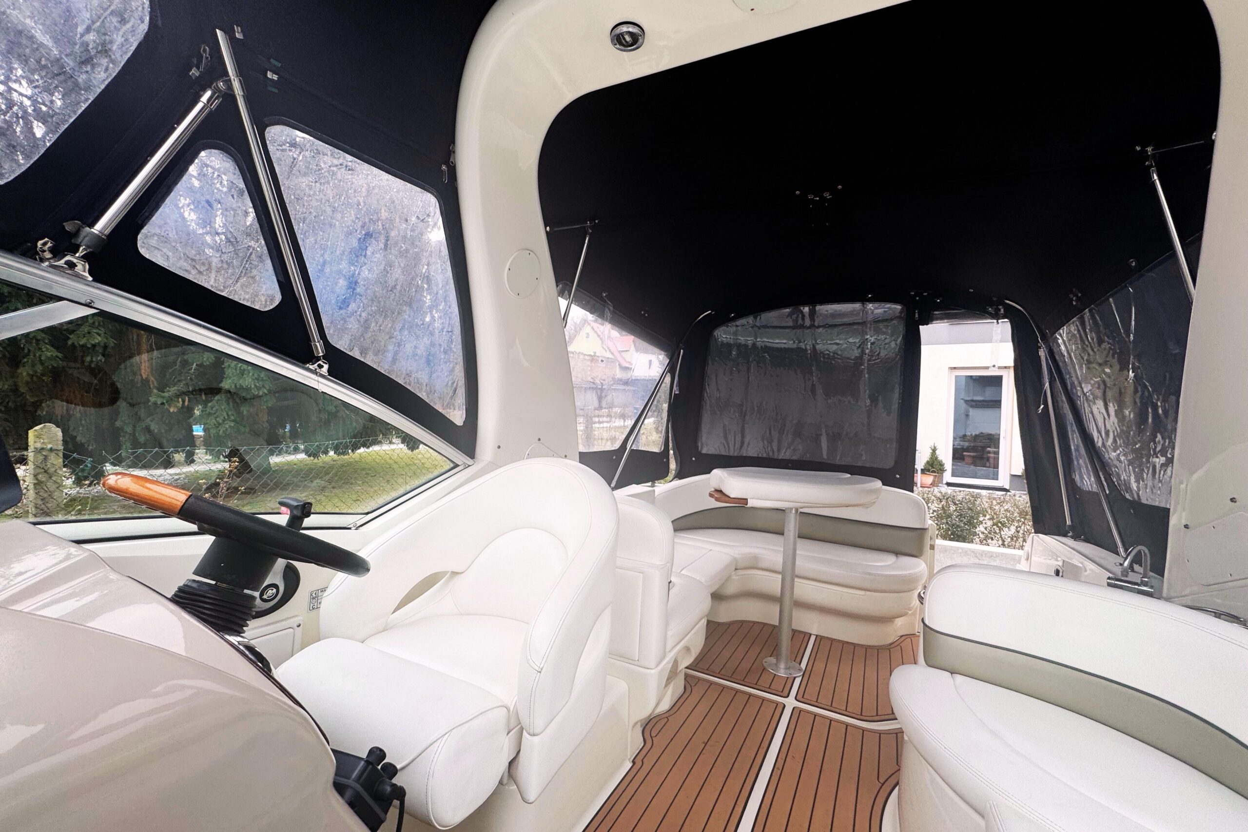 Sea Ray 275 Sundancer – Bild 8