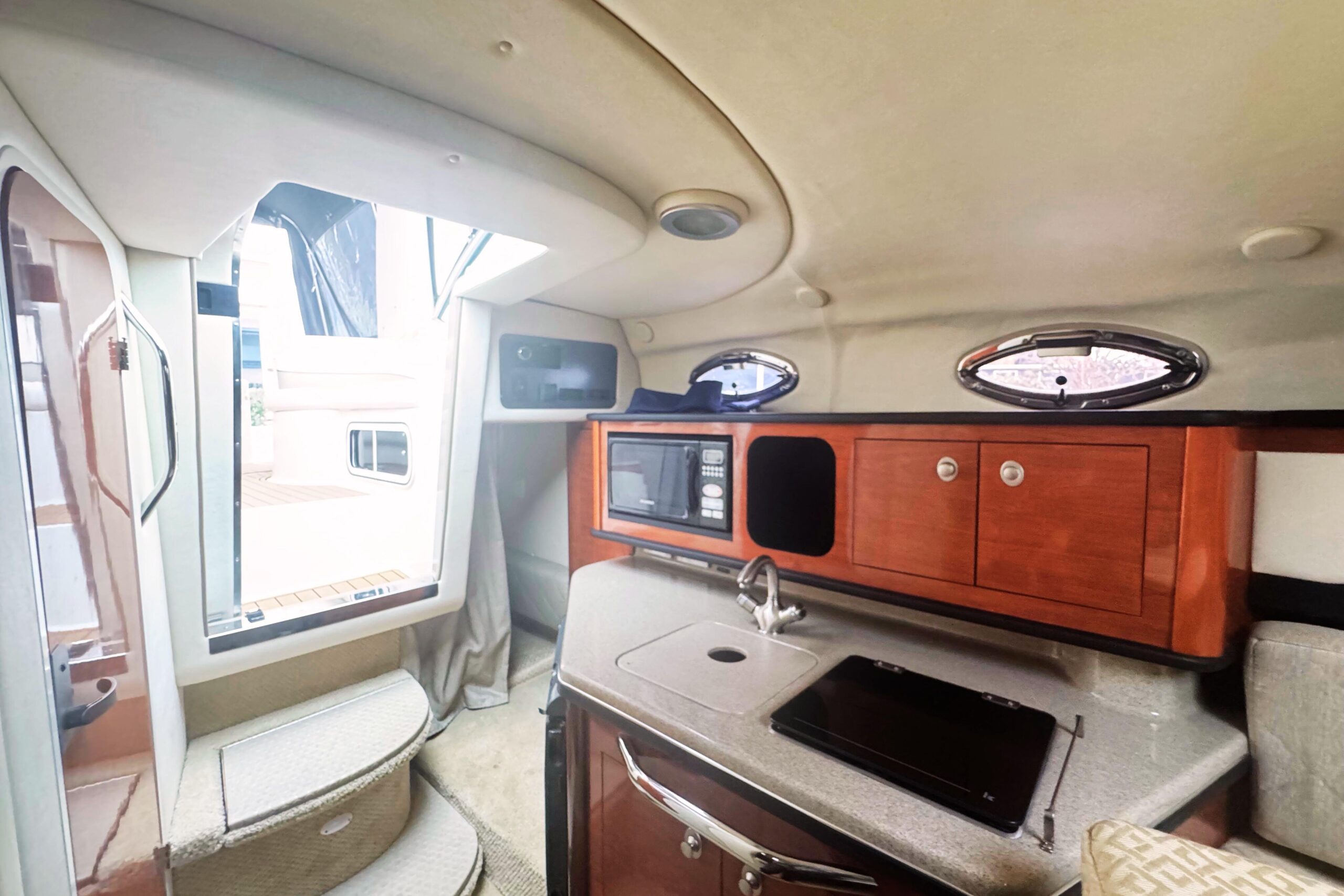 Sea Ray 275 Sundancer – Bild 16